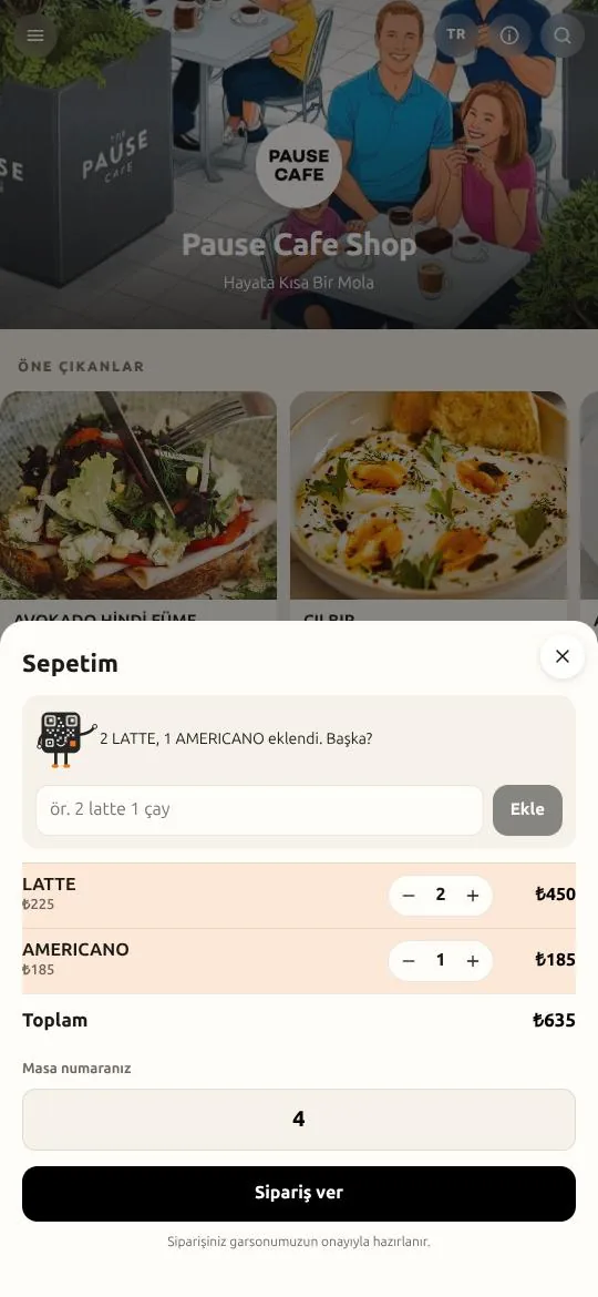 Kare'ye söylenen sipariş sepette: 2 latte ve 1 americano, masa 4, Sipariş ver düğmesi